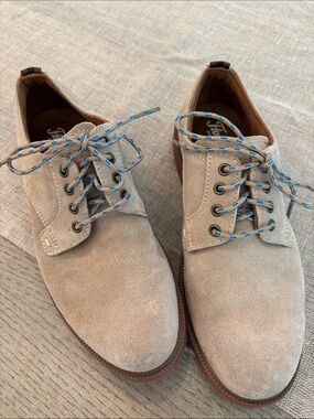 Florsheim Beige Suede Derby Shoes with Blue-Trim Laces